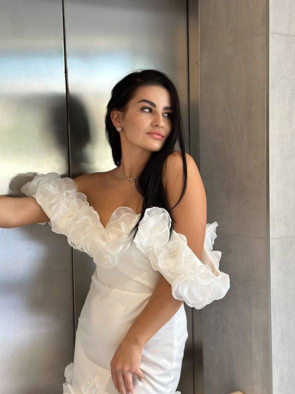 IMG_20250917_172851_256 Gladys